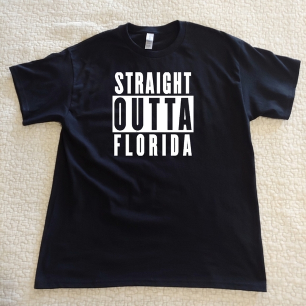 NWT STRAIGHT OUTTA FLORIDA Graphic Tee, Various Sizes, Black, Short Sleeved
